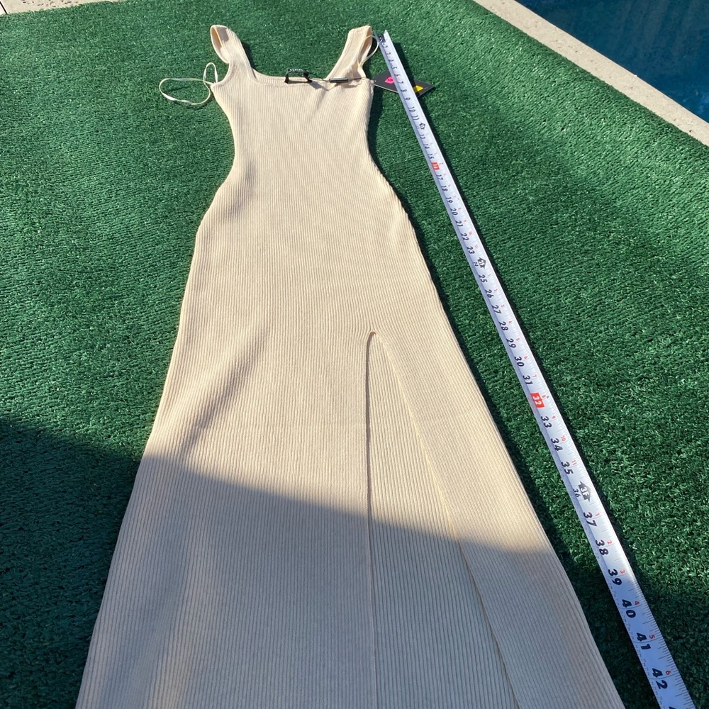 Hera Collection dress, cream color, size small - Picture 2 of 7